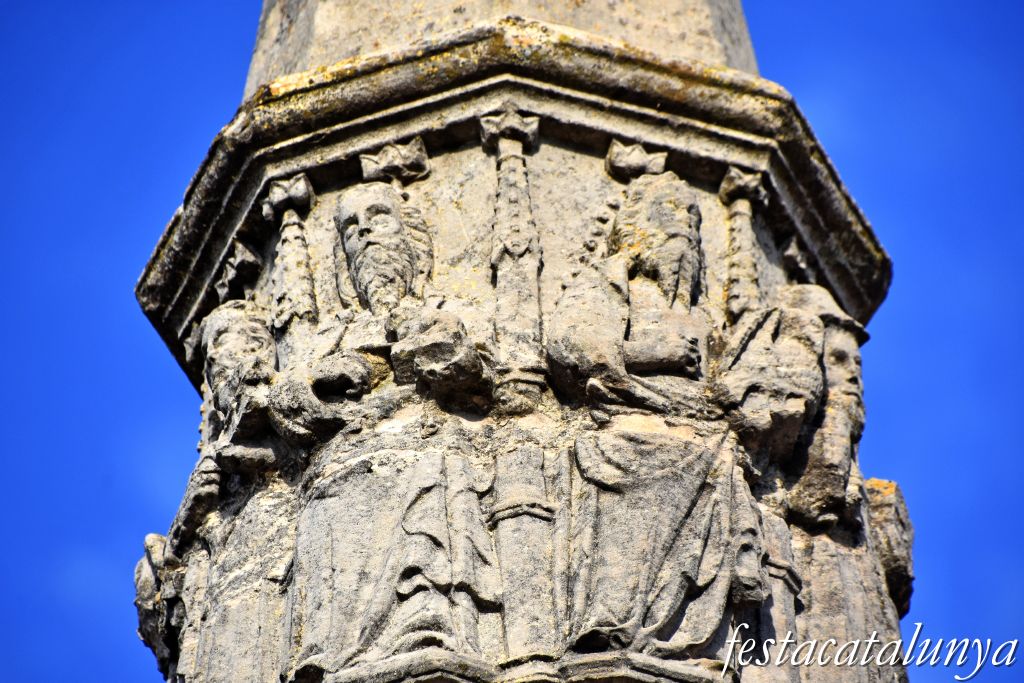 Conesa - Creu de terme