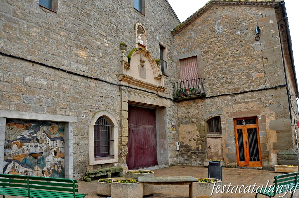 Guissona - Convent i església de Santa Mònica 
