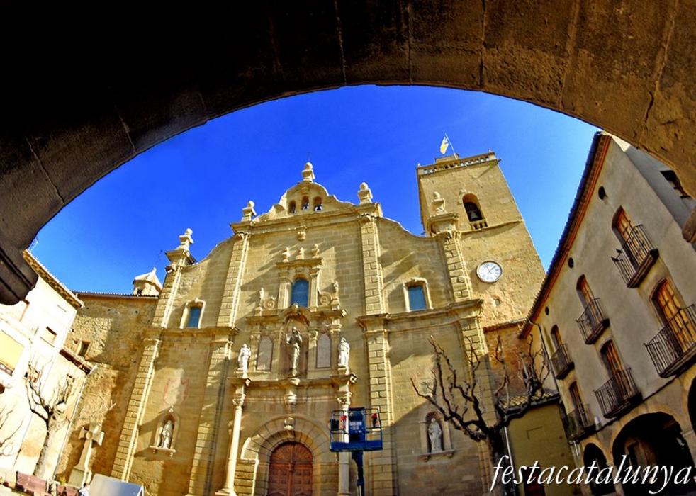 Guissona - Plaça Major - Santa Maria