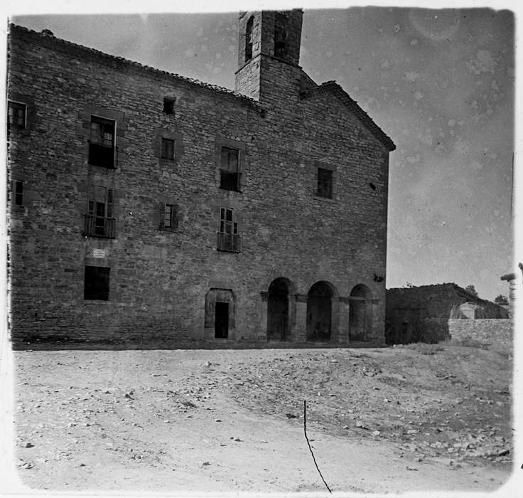 Sant Guim de Freixenet - Sant Andreu i Sant Guillem i convent (Foto: Josep Salvany any 1923.  Biblioteeca Catalunya)
