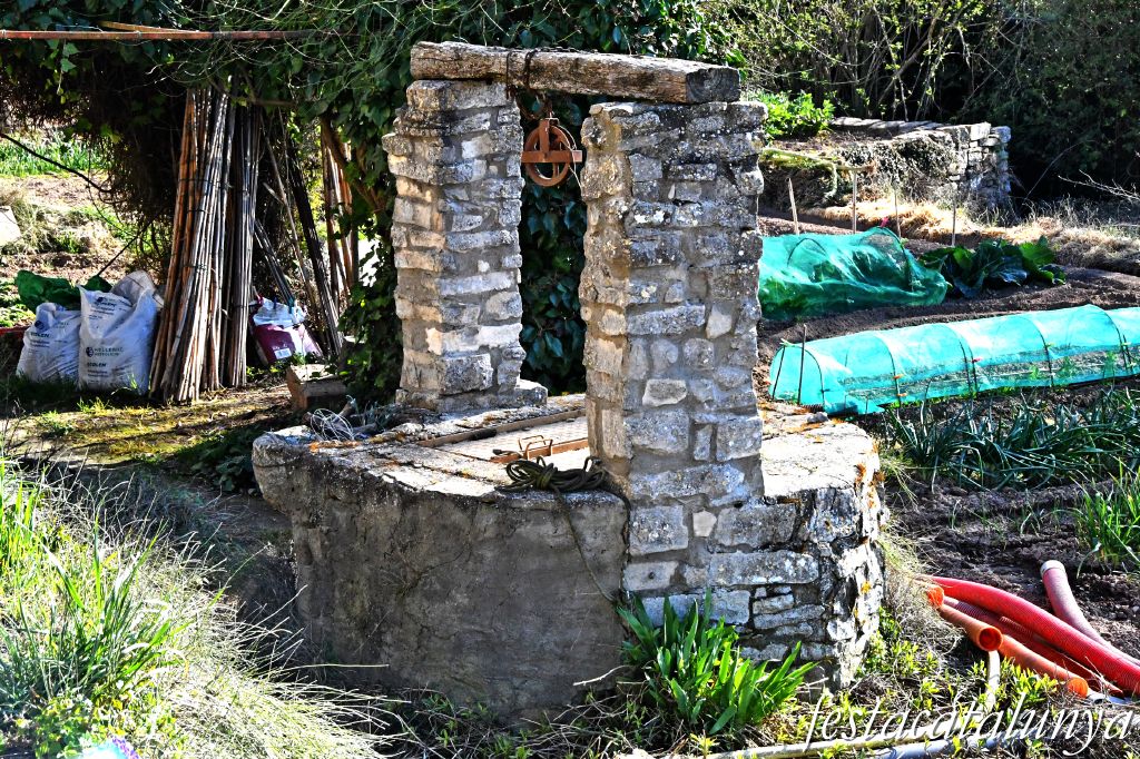 Sant Guim de Freixenet - Pous i rentadors de Freixenet 