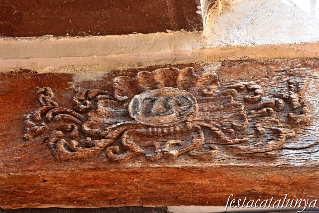 Puigpelat - Passejada pel nucli històric, voltes i muralles 