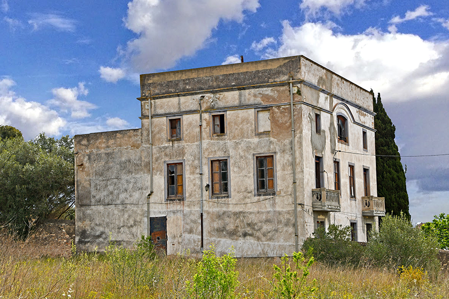 Xalet blanc de Nulles