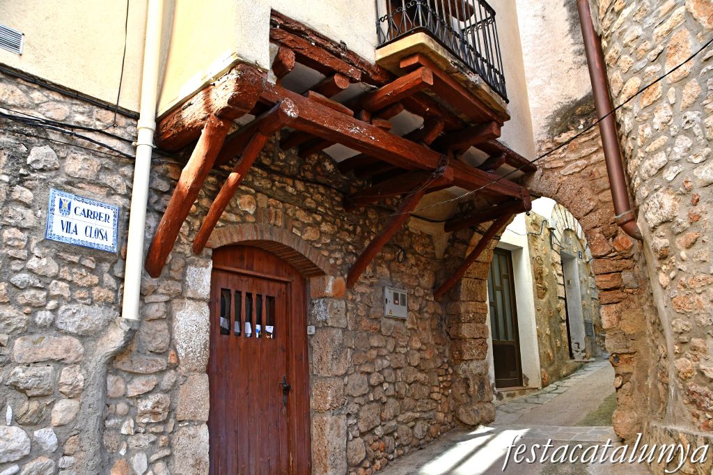 El Pont d'Armentera - Vila Closa - Portal Clos 