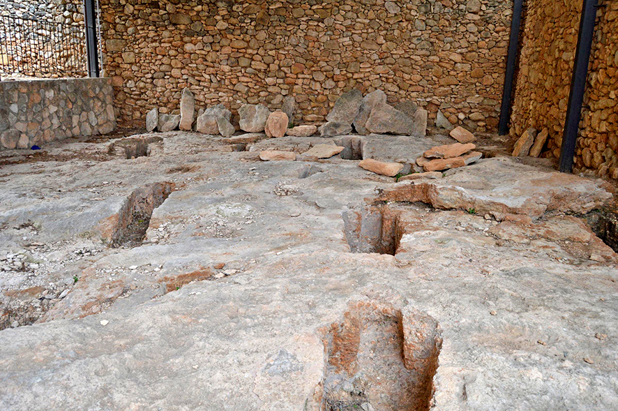 Sant Jaume dels Domenys - Necròpolis (Foto: Ajuntament)