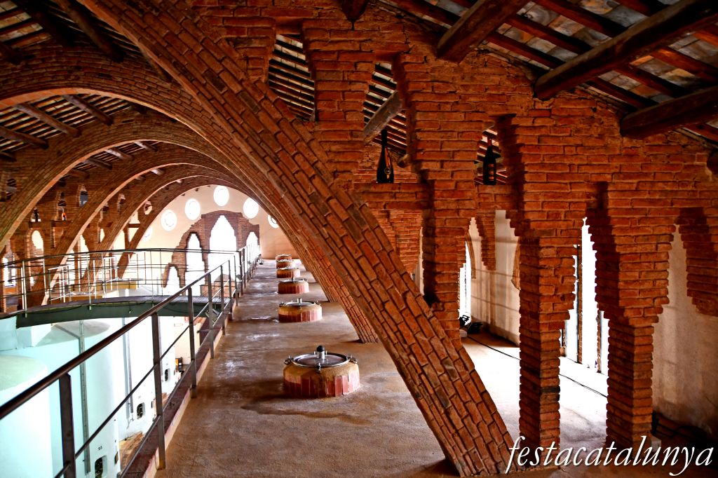 Nulles - Celler Cooperatiu del Sindicat Agrícola de Sant Isidre 