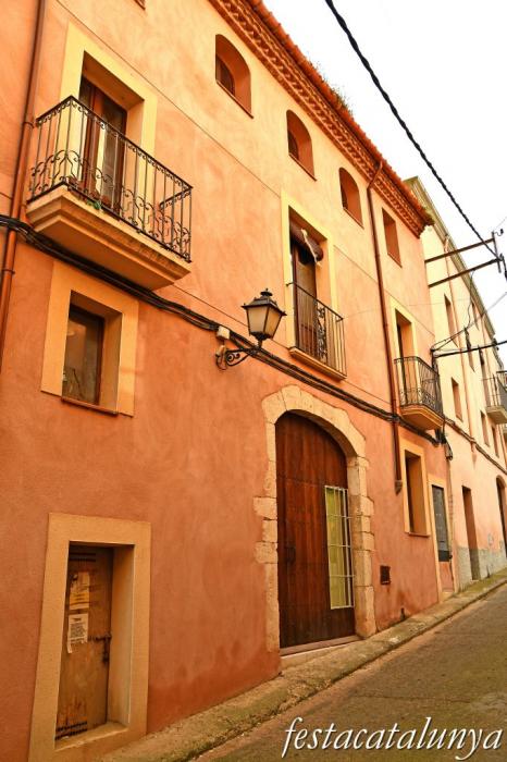 Nulles - Nucli històric - Carrer de la Font 