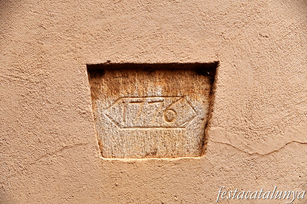 Nulles - Nucli històric - Carrer de la Font 