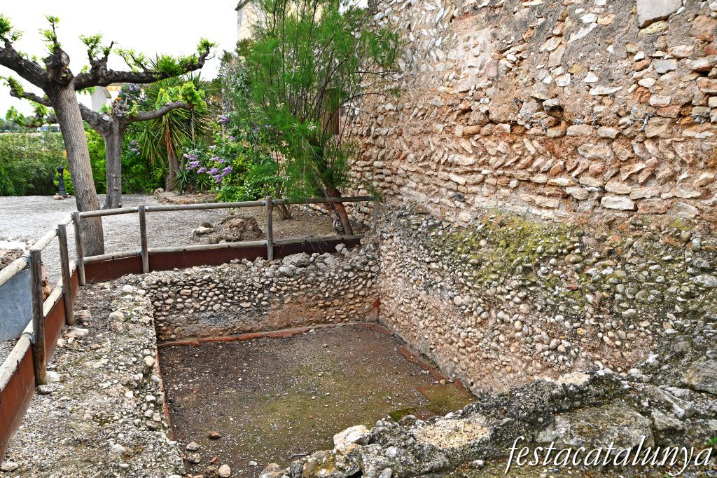 Nulles - Restes del castell 