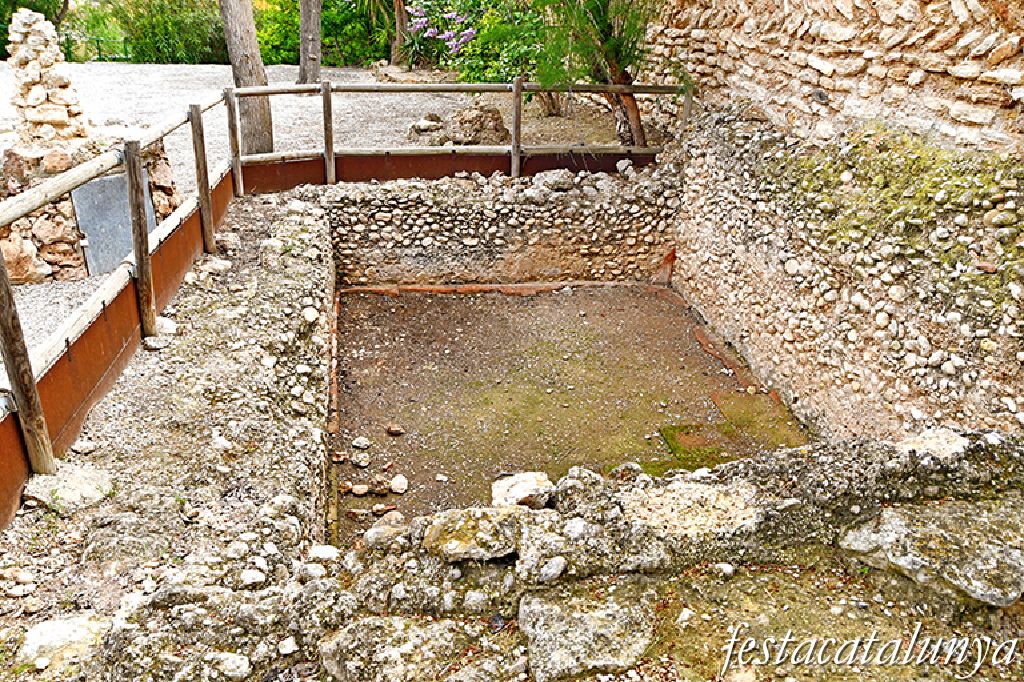 Nulles - Restes del castell 