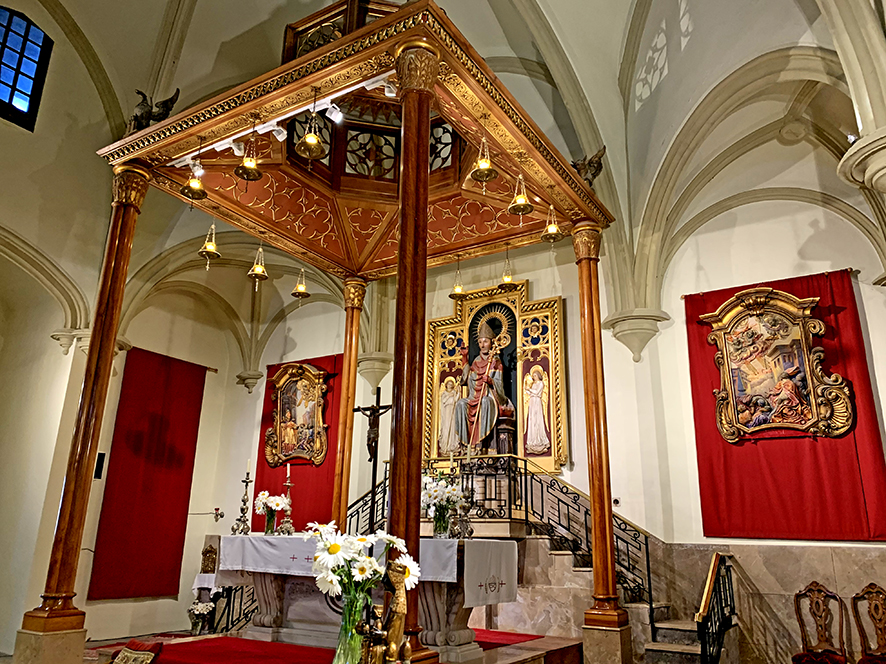 Altar Major de l'església parroquial de Sant Pau de Narbona
