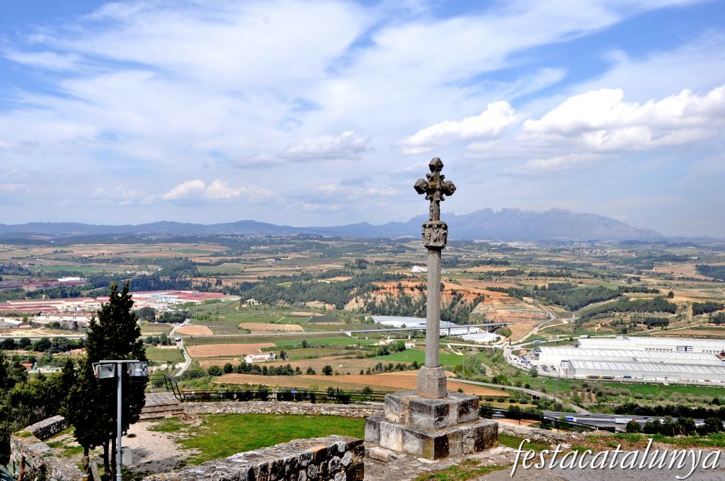 Subirats - Creu del castell 