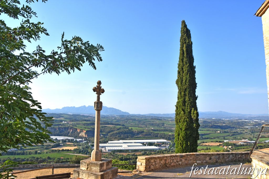 Subirats - Creu del castell 