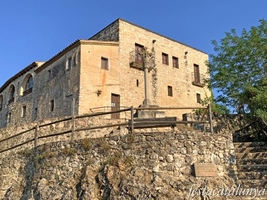 Subirats - Creu del castell 