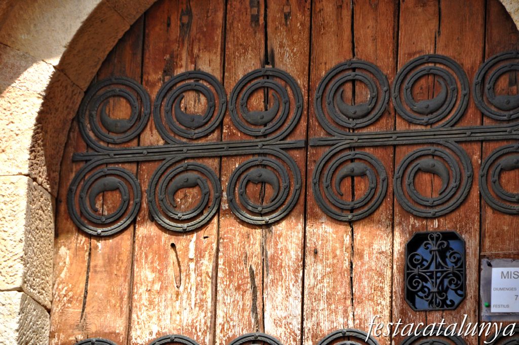 Subirats - Església de Sant Pere del castell o Santuari de Nostra Senyora de la Font 