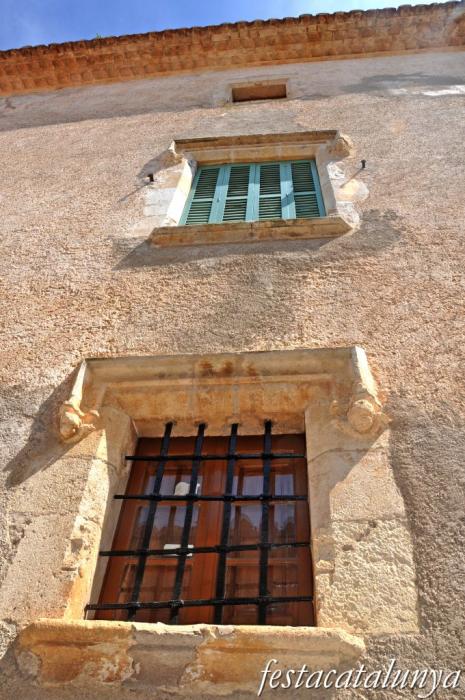 Subirats - Palau Gralla de Torre-ramona 