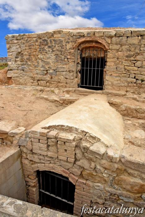 Bellcaire d'Urgell - Antics dipòsits d'aigua potable 