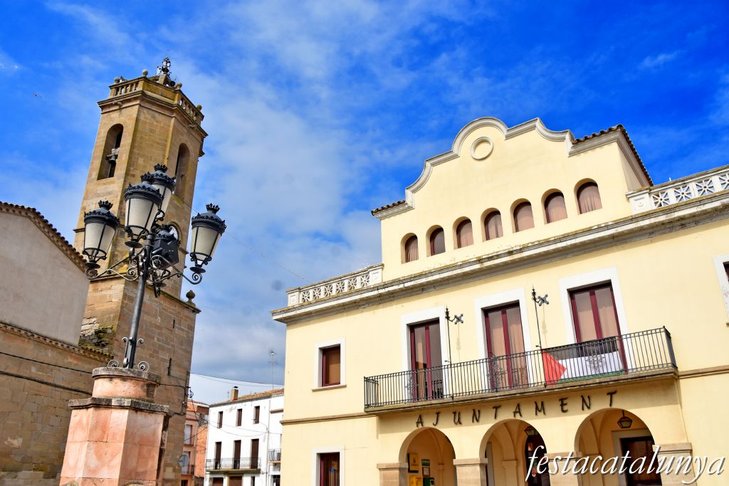 Bellcaire d'Urgell - Plaça Major