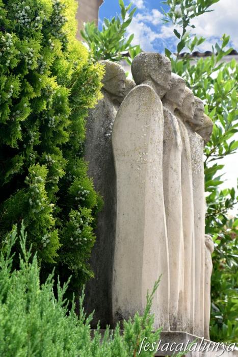 Bellcaire d'Urgell - Monument del novè centenari