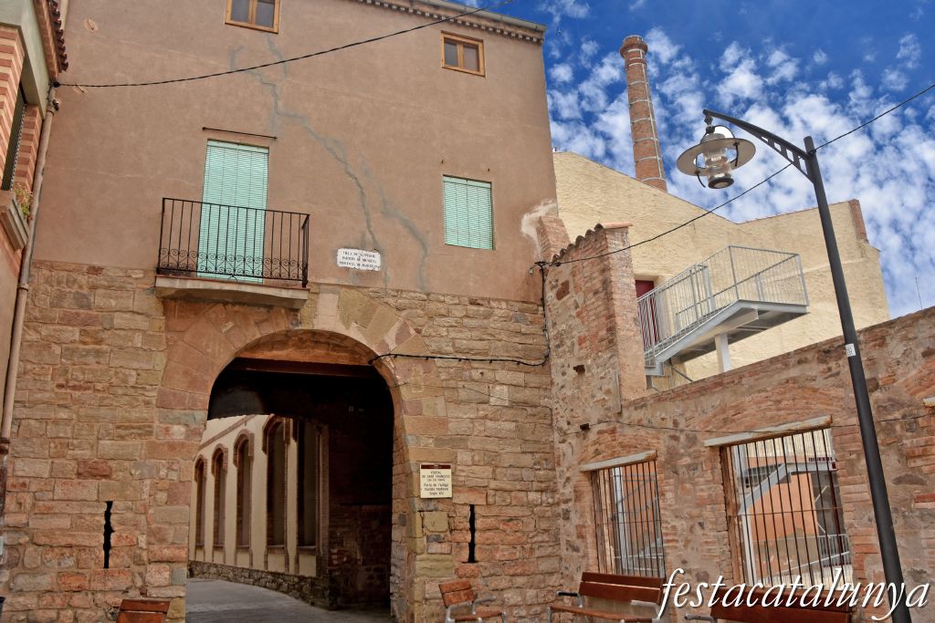 Santpedor - Portal de Sant Francesc, de Lleida, del Monjo o de cal Valeri 