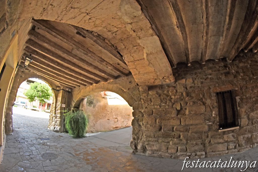 La Fuliola - Portal i voltes de la vila closa 