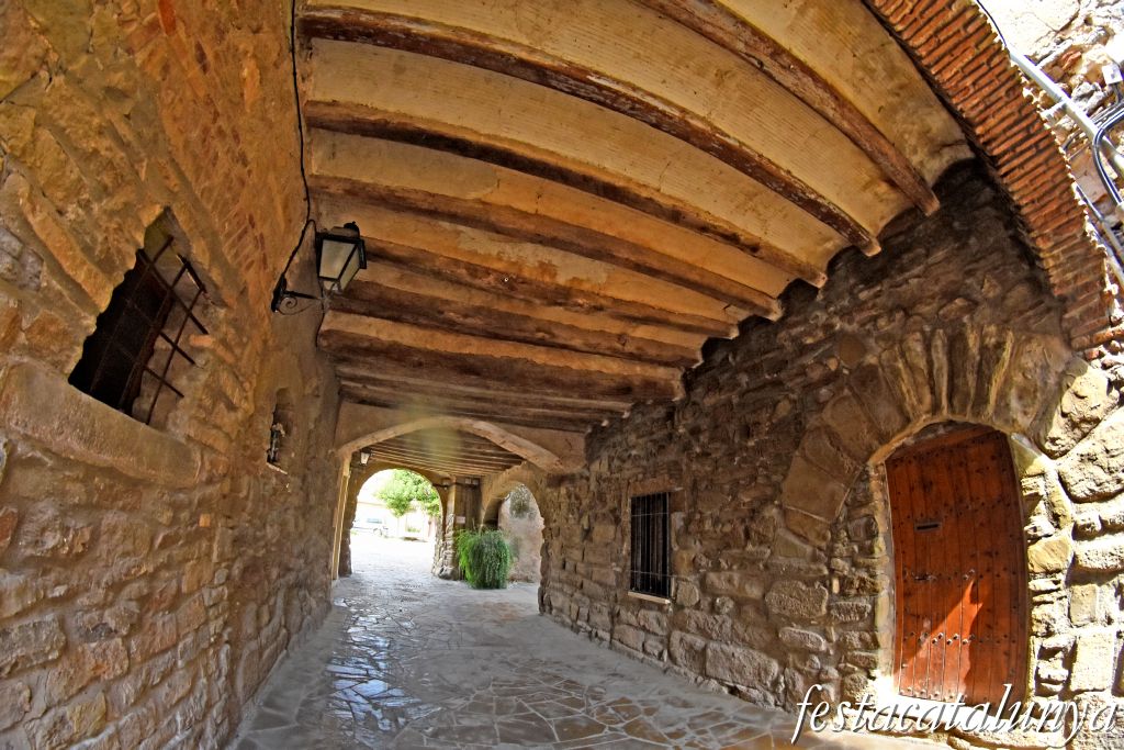 La Fuliola - Portal i voltes de la vila closa 