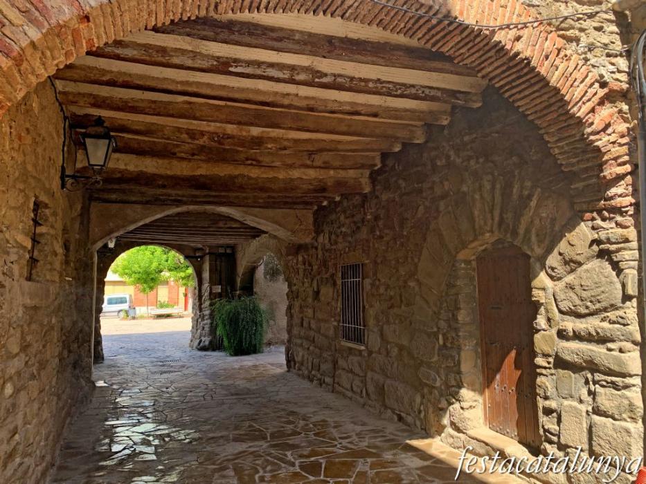 La Fuliola - Portal i voltes de la vila closa 