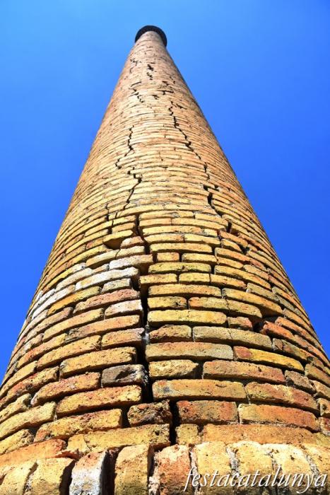Montoliu de Lleida - Fumeral de l'antic molí d'oli 
