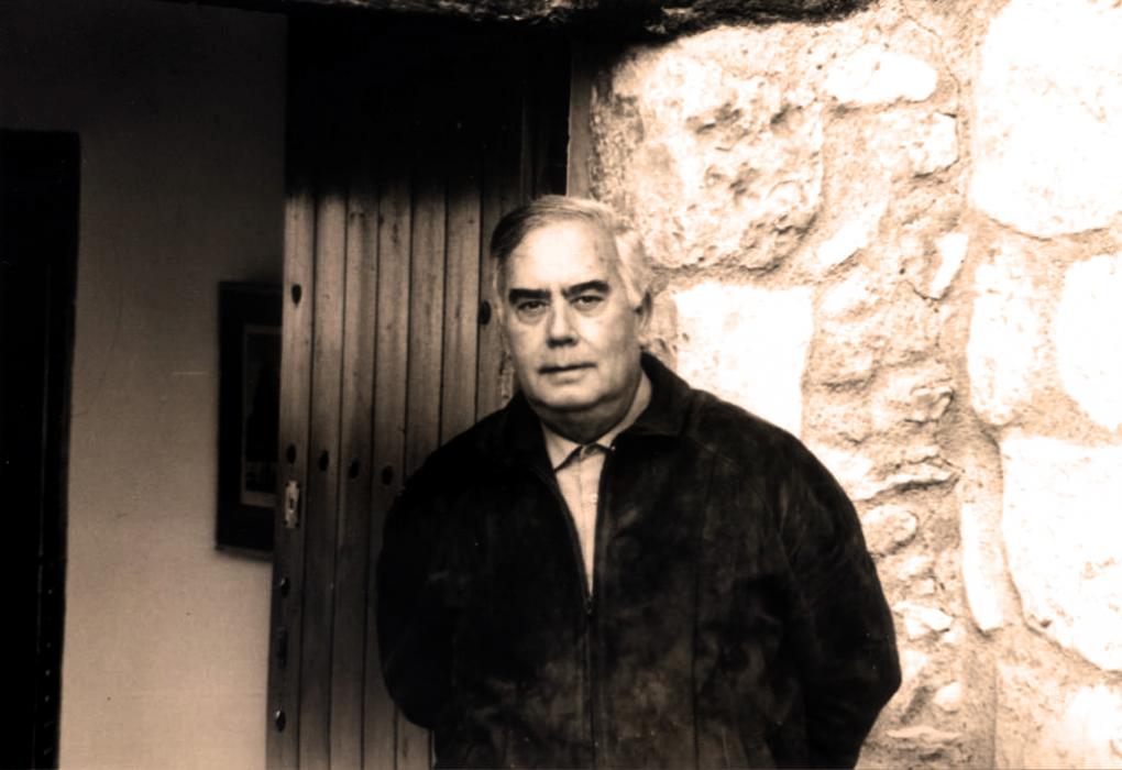 Albinyana - Joan Perucho a la porta de cal Groc