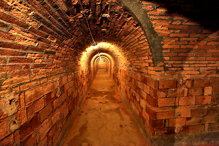 Refugi antiaeri de can Sorgues a les Franqueses del Vallès