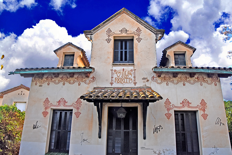 El Modernisme d'estiueig al carrer Francesc Macià de l'Ametlla del Vallès ***