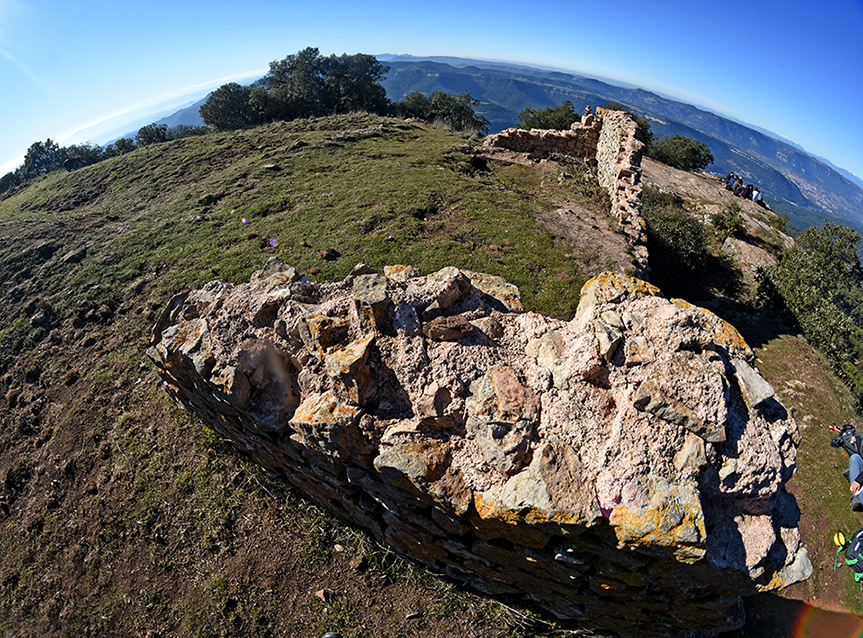 Restes del castell de Tagamanent
