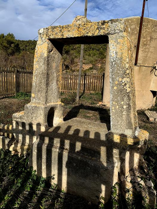 El pou de la vila de Senan