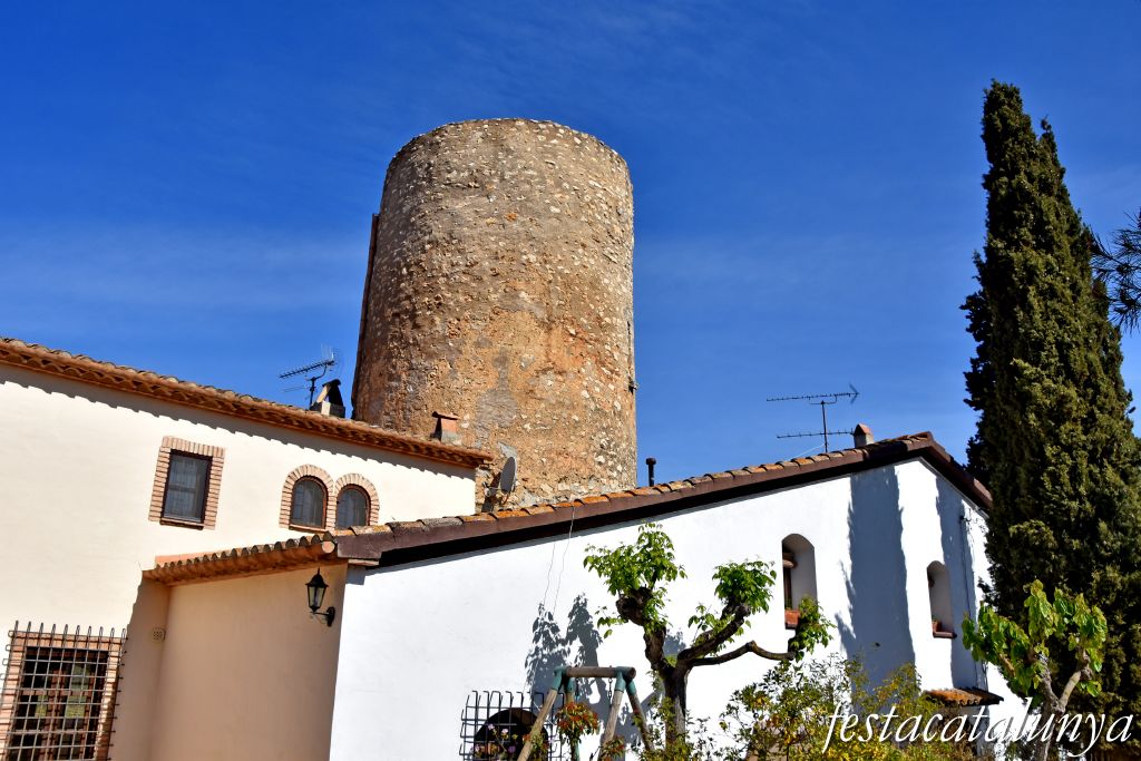 Avinyonet del Penedès - Torre medieval de l'Arboçar