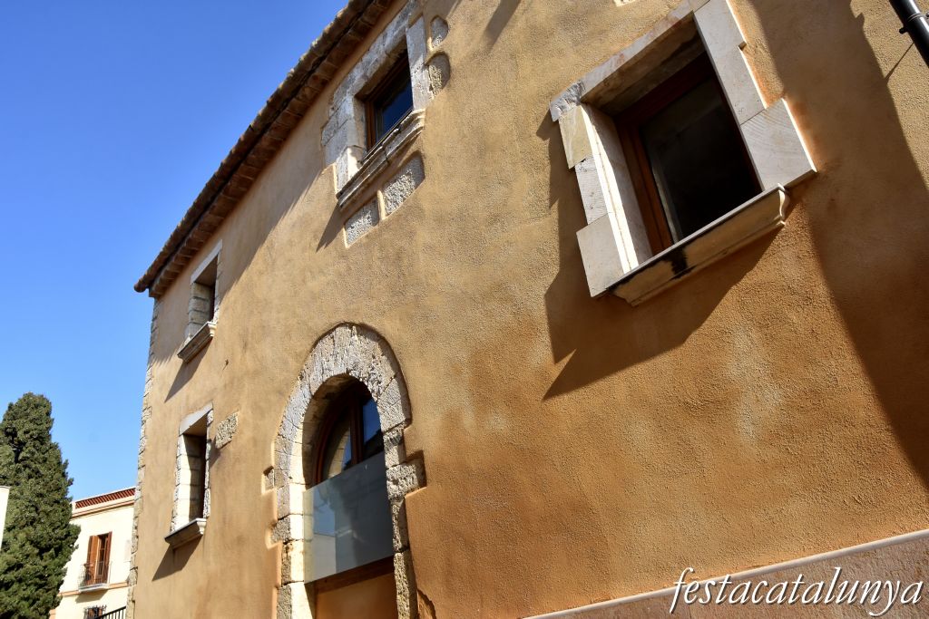 Avinyonet del Penedès - Poble de les Gunyoles (Cal Candi)
