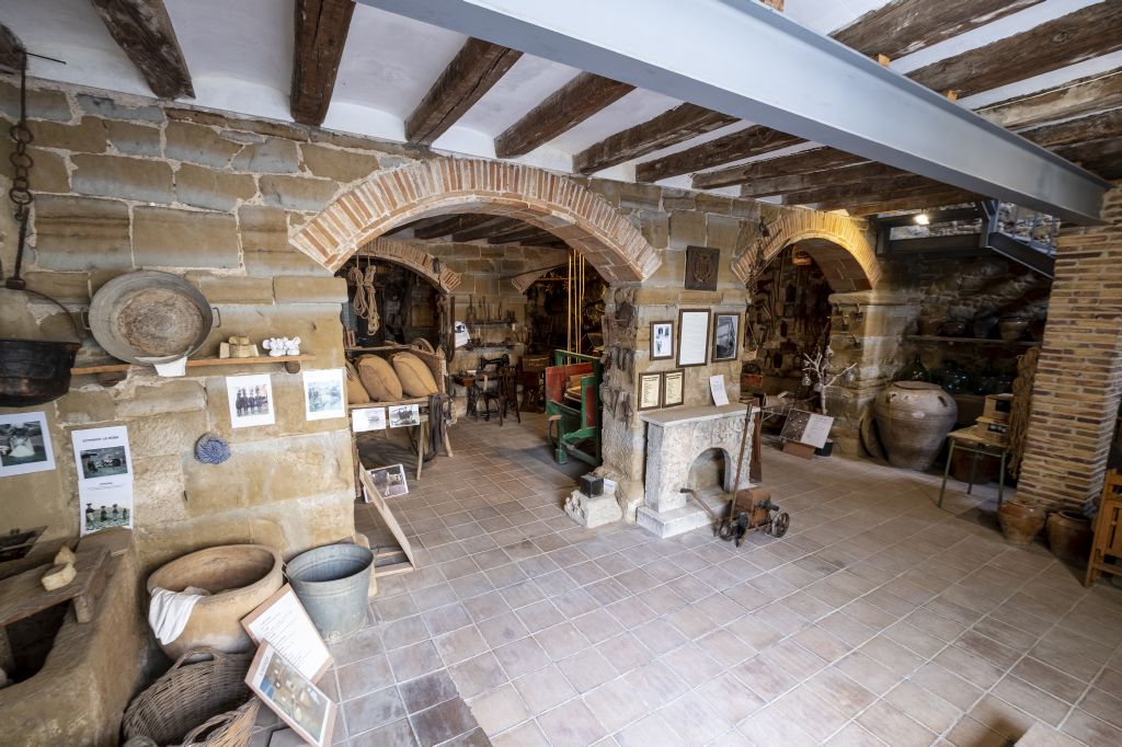 Casa Tonot i casa Seró d'Almenar