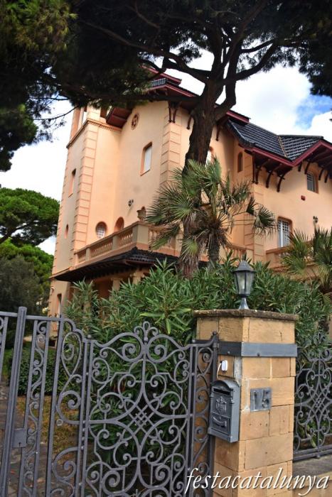 Sant Vicenç de Montalt - Passeig del marquès de Casa Riera - Can Buixó 