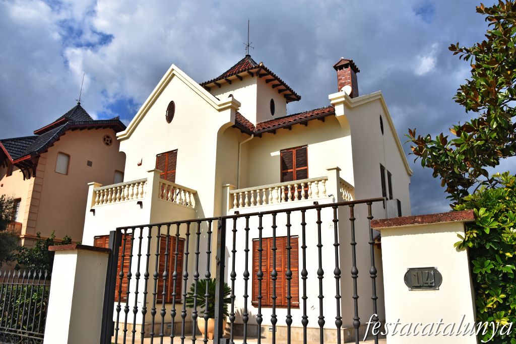 Sant Vicenç de Montalt - Passeig del marquès de Casa Riera - Casa núm. 14 