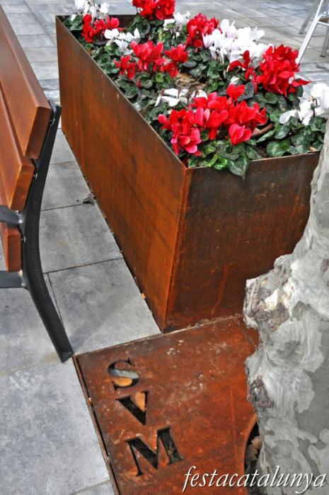 Sant Vicenç de Montalt - Plaça del poble  