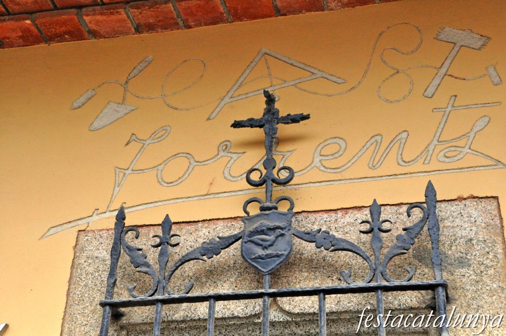 Sant Vicenç de Montalt - Plaça del poble - Can Torrents