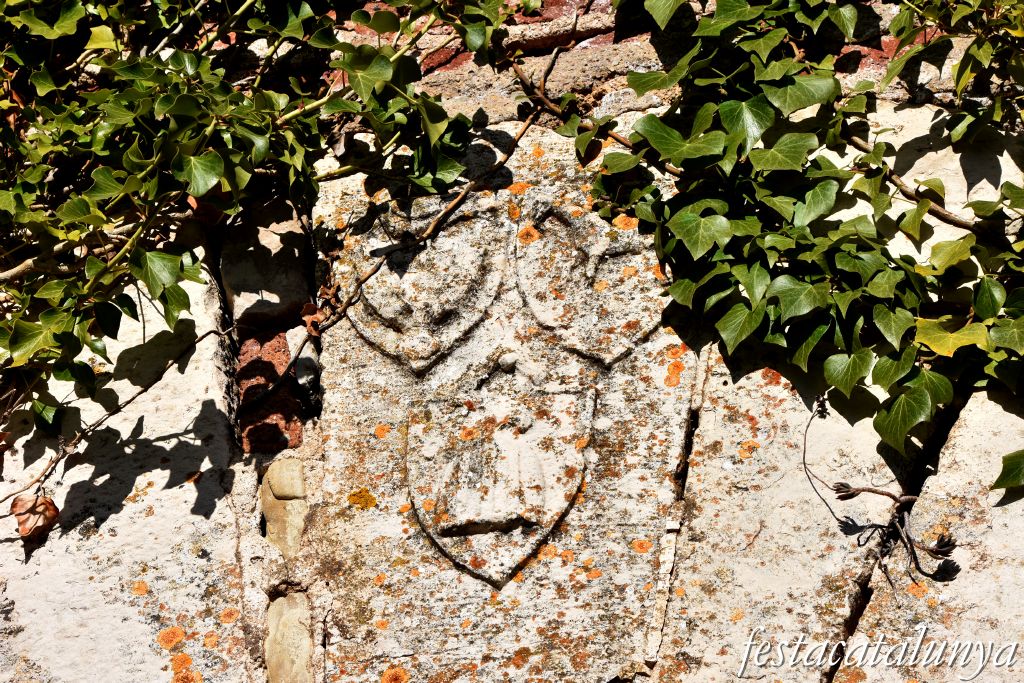 Mont-ral - Sant Pere ad Vincula (Restes casa parroquial)