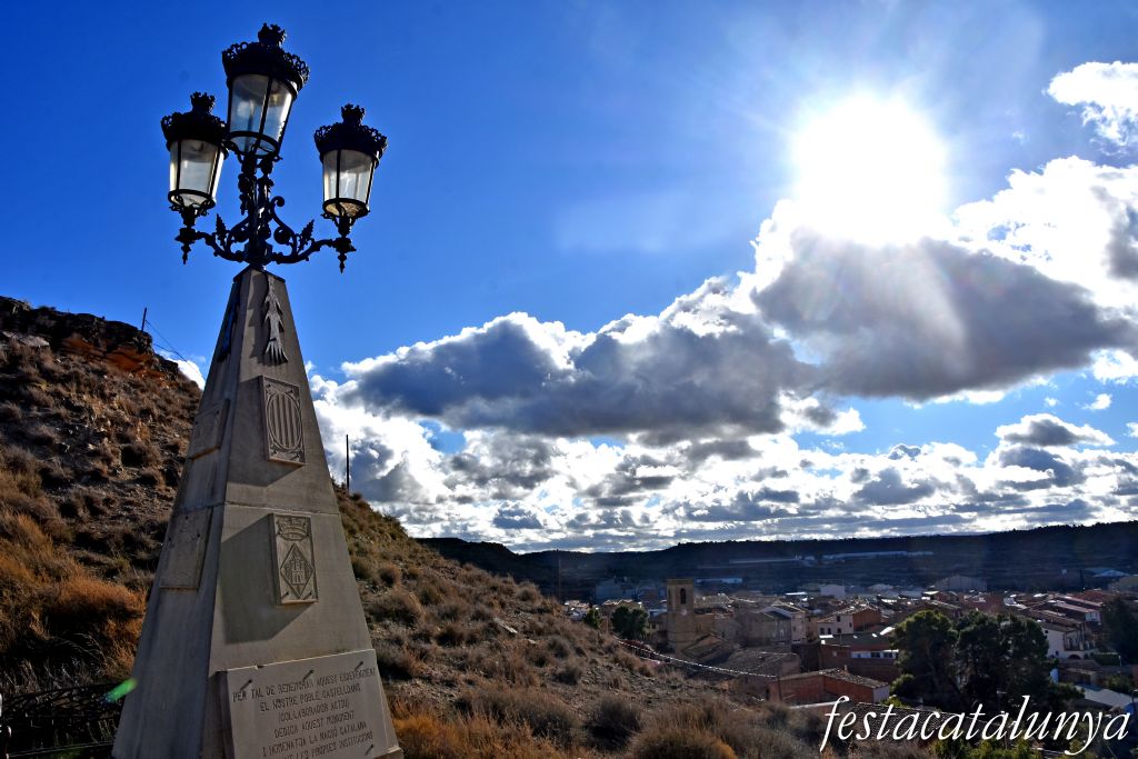 Castelldans - Monument a la formació del Principat de Catalunya a Castelldans