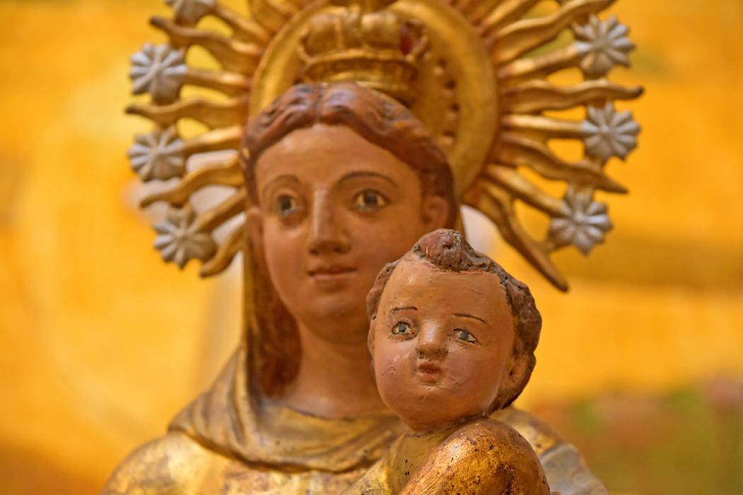Interior de l'església de Santa Maria de Santa Coloma de Queralt ***