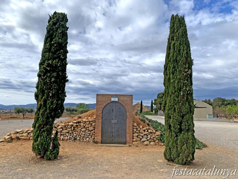 Santa Margarida i els Monjos - Ruta dels refugis antiaeris i dels avions