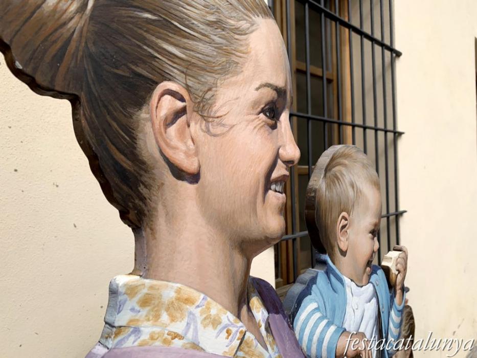 Castellet i la Gornal - Castellet Encantat (Les mestresses)