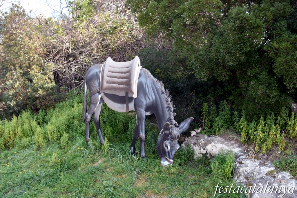 Castellet i la Gornal - Castellet Encantat (Traginers de fogots)