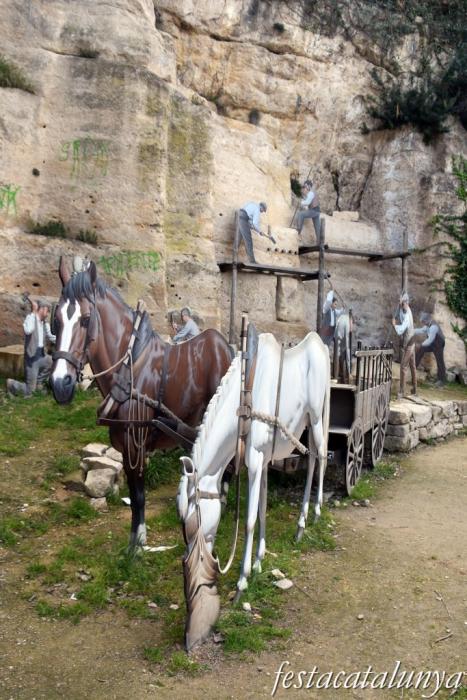 Castellet i la Gornal - Castellet Encantat (Els picapedrers)