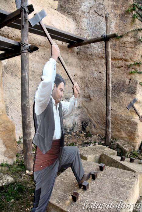 Castellet i la Gornal - Castellet Encantat (Els picapedrers)