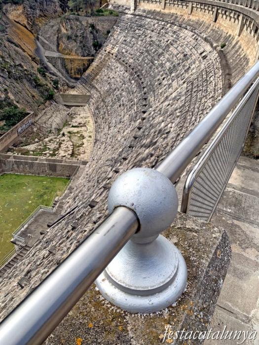 Castellet i la Gornal - Embassament de Foix