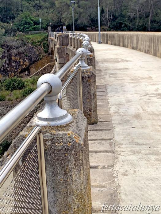 Castellet i la Gornal - Embassament de Foix